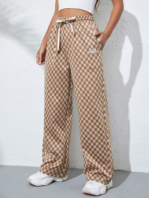 Checkerboard Print Drawstring Waist Patched Detail Sweatpants