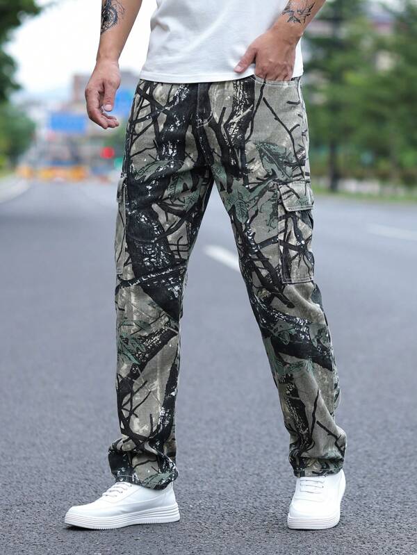 Men Graphic Print Flap Pocket Side Cargo Jeans